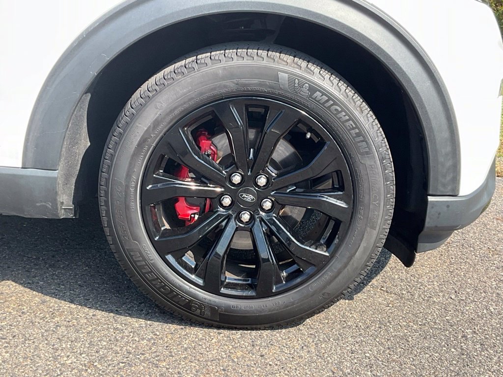 Certified 2022 Ford Explorer ST-Line AWD/4WD image 23