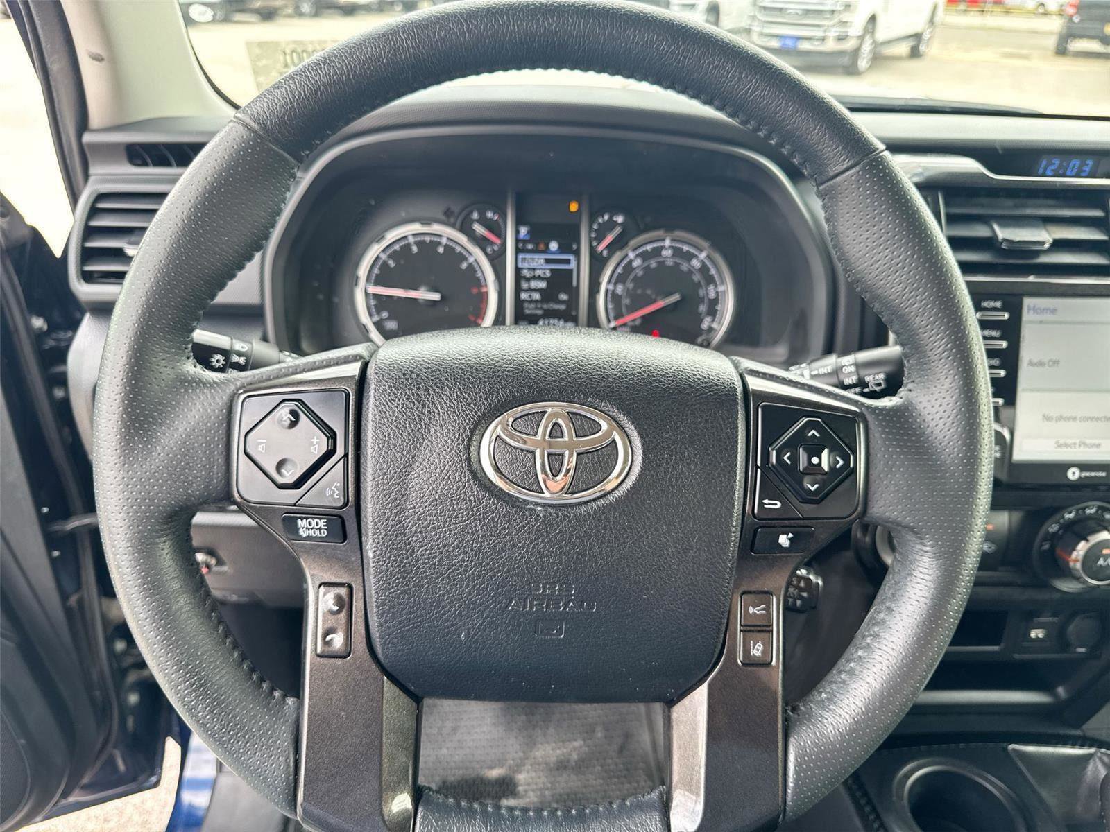 Used 2022 Toyota 4Runner TRD Off-Road Premium image 12