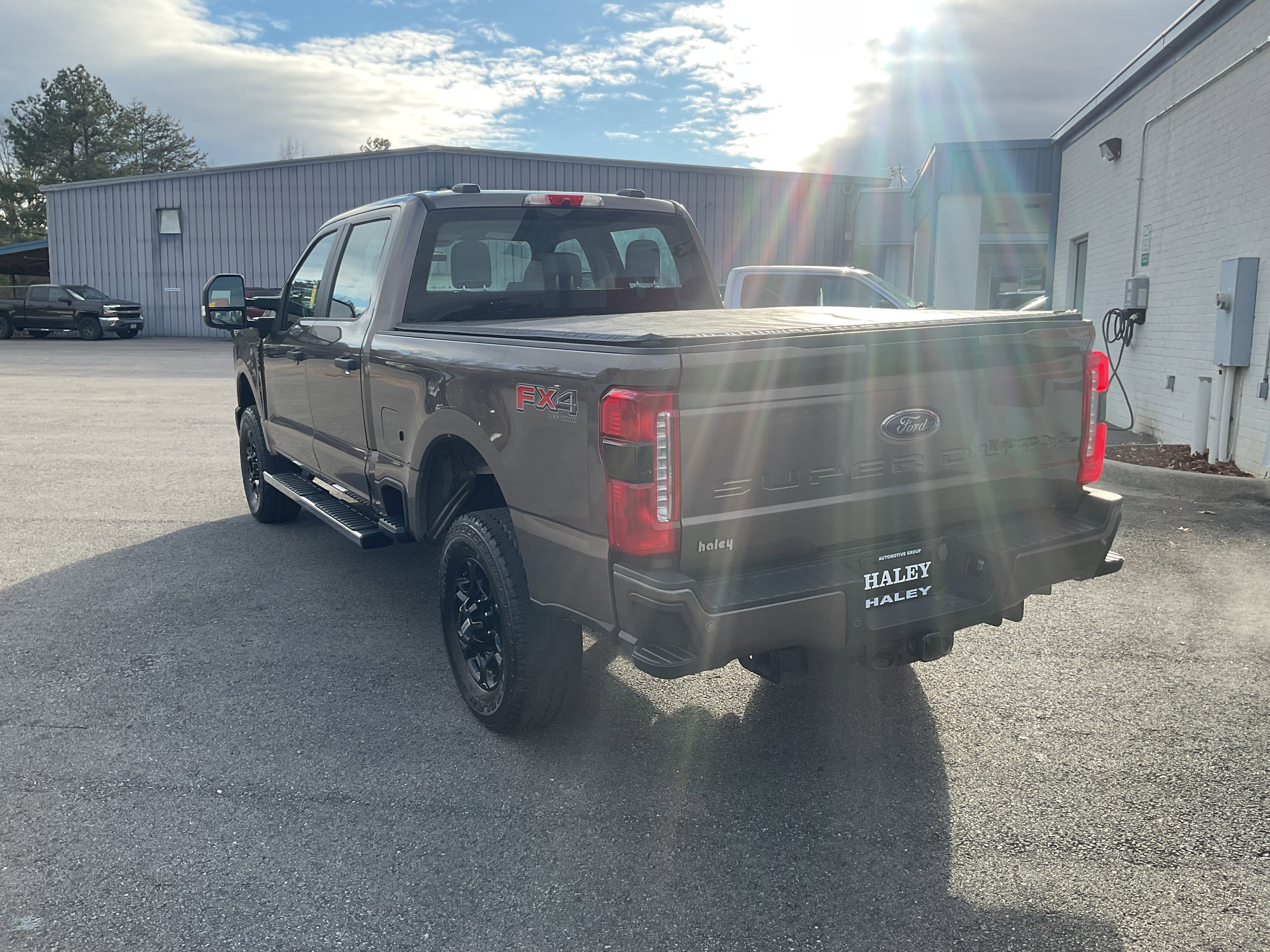 Certified 2023 Ford F250 XL w/ STX Appearance Package image 5