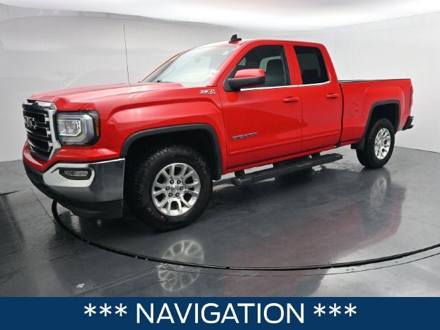 Used 2017 GMC Sierra 1500 SLE w/ SLE Value Package AWD/4WD image 5