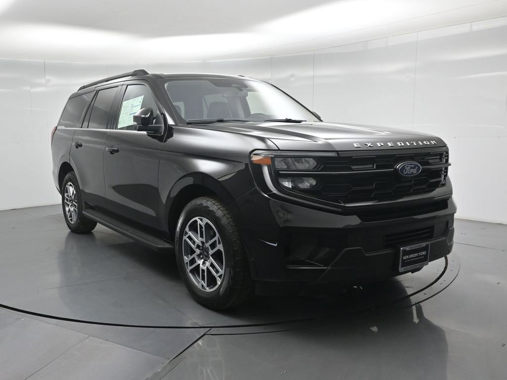 Certified 2025 Ford Expedition Active AWD/4WD image 56