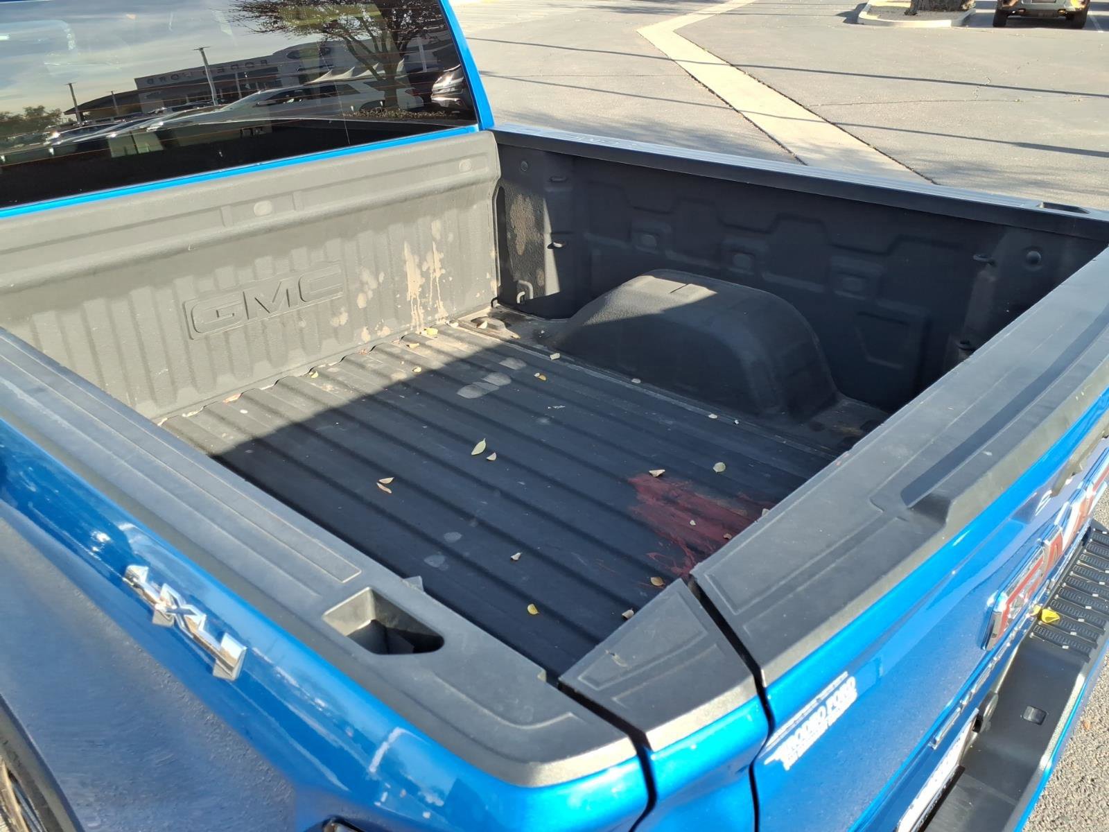 Used 2022 GMC Sierra 1500 Elevation image 12