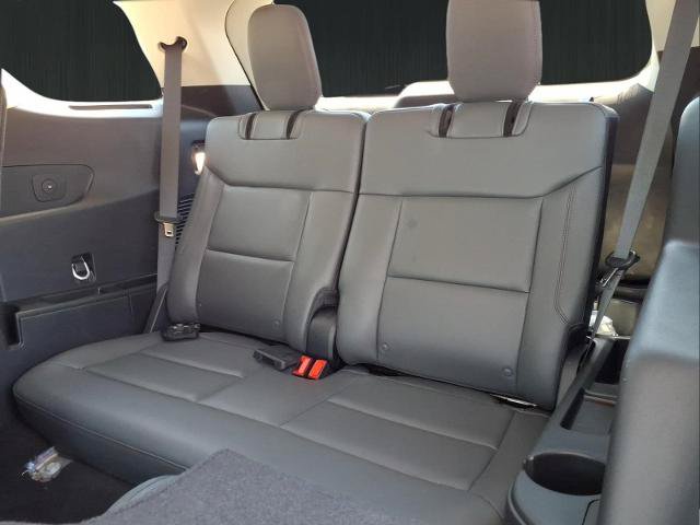 Certified 2025 Ford Explorer Active w/ Active Comfort Package AWD/4WD image 19