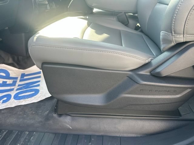 Certified 2025 Ford F150 XL RWD image 17