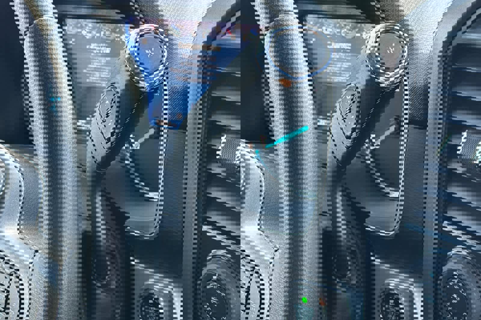 Certified 2022 Ford F150 XLT w/ Equipment Group 302A High image 20