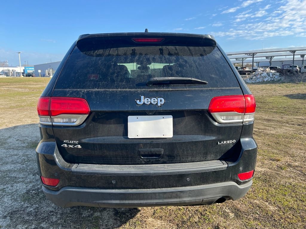 Used 2018 Jeep Grand Cherokee Laredo image 9