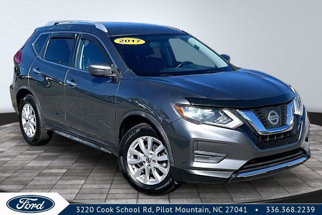 Used 2017 Nissan Rogue SV