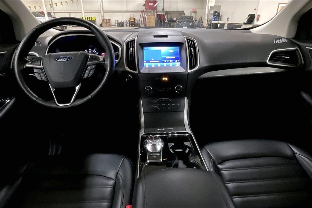 Certified 2019 Ford Edge SEL w/ Equipment Group 201A AWD/4WD image 14