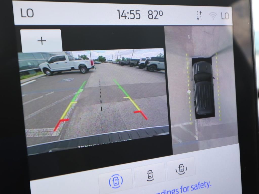 Certified 2022 Ford Explorer Limited w/ Limited Technology Package image 9