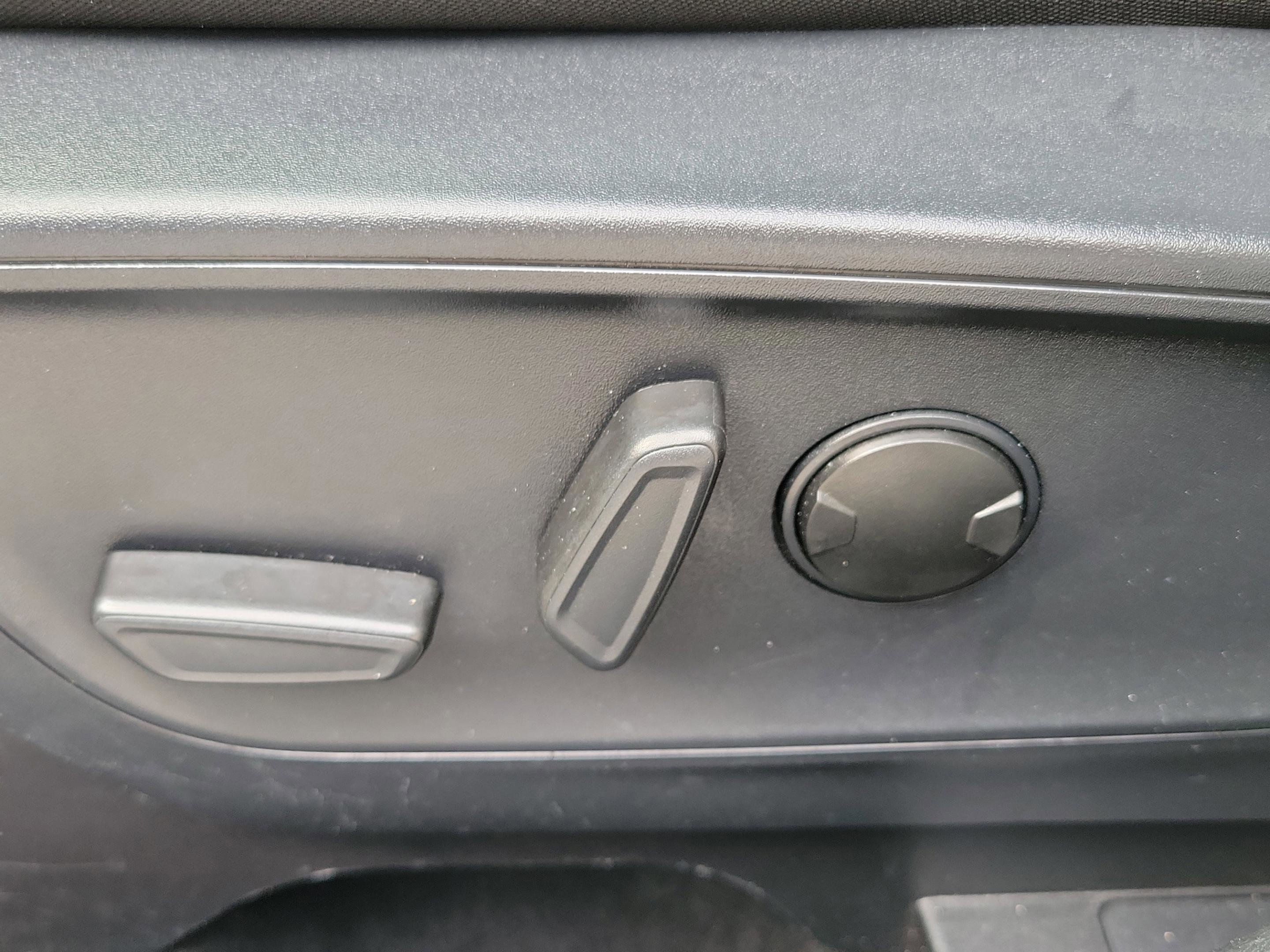 Certified 2024 Ford Escape Active image 10