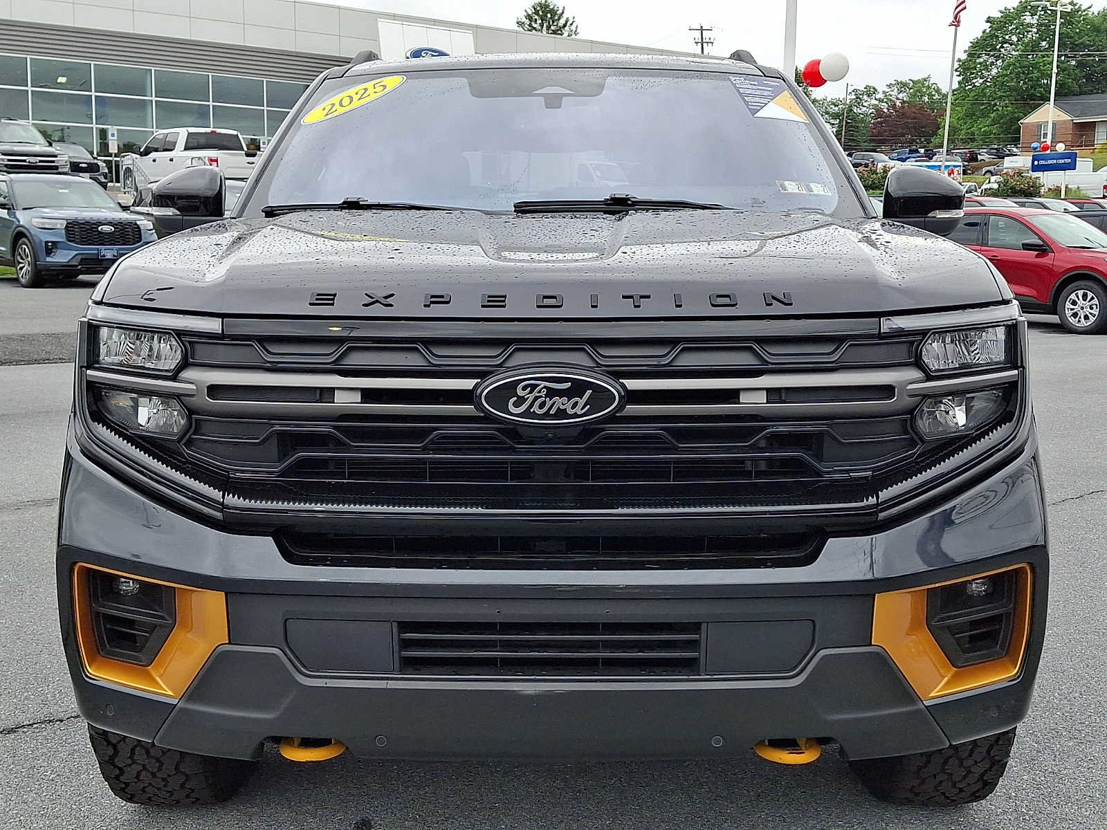 Certified 2025 Ford Expedition Tremor AWD/4WD image 2