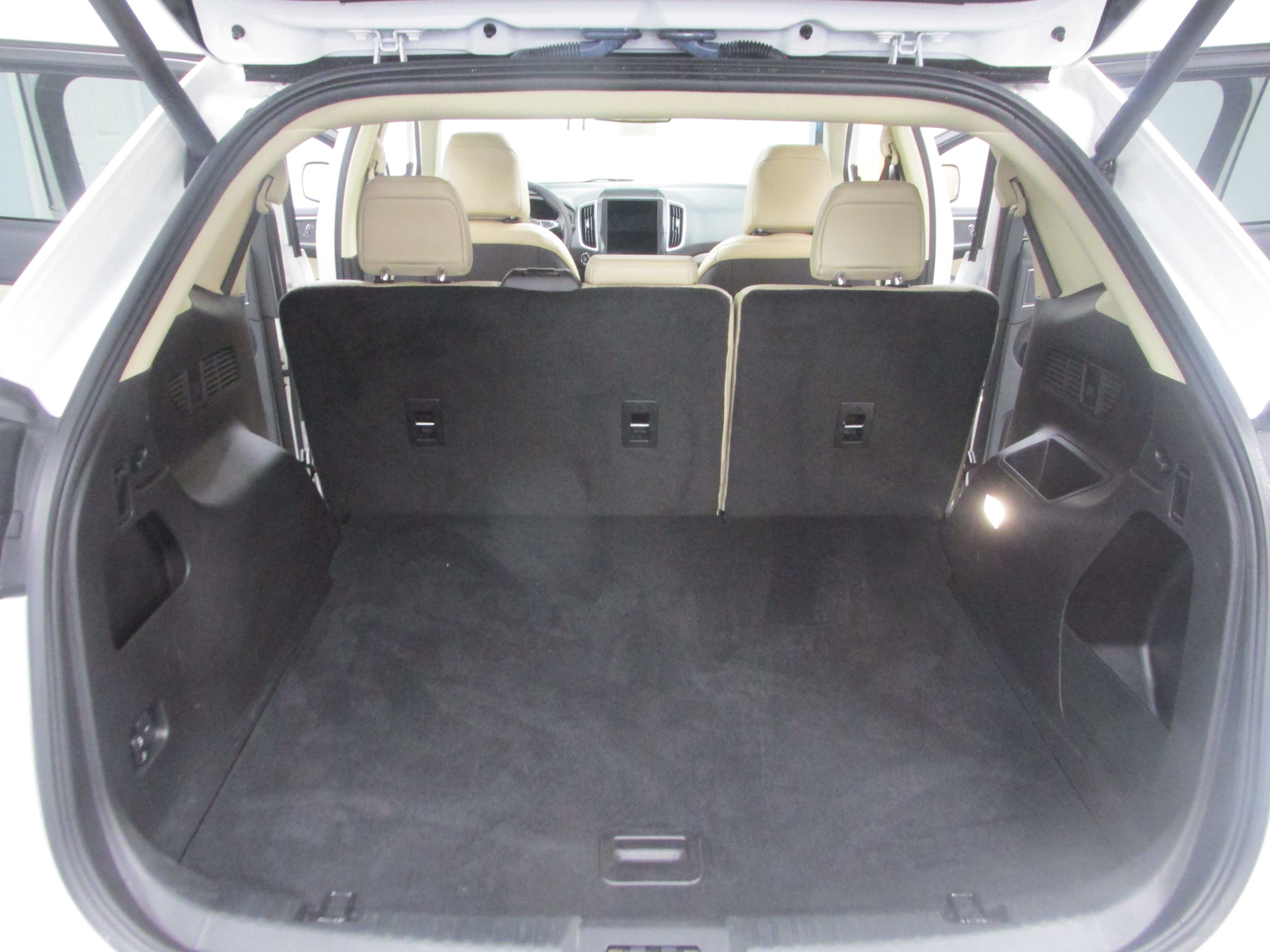 Certified 2023 Ford Edge SEL w/ Convenience Package AWD/4WD image 23