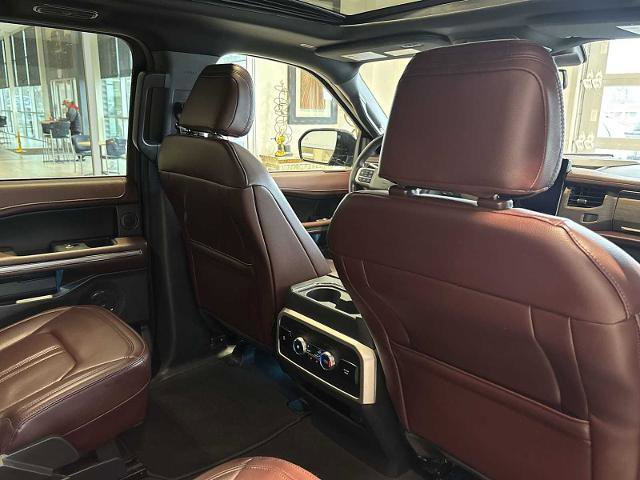 Certified 2024 Ford Expedition Limited image 27