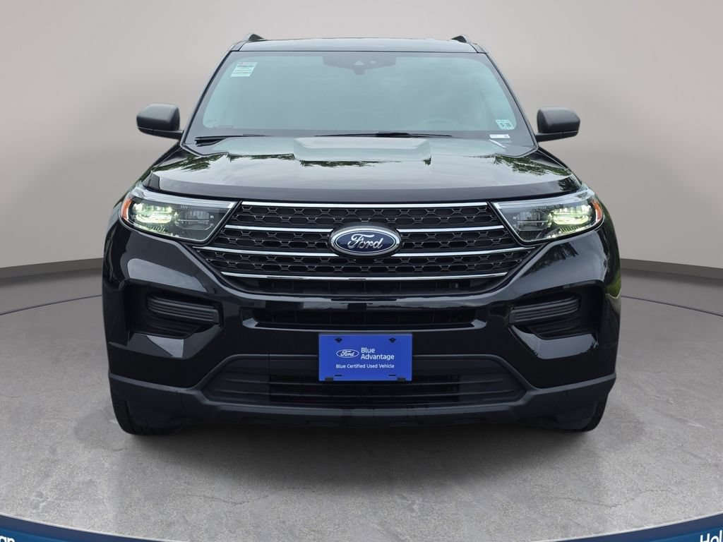 Certified 2023 Ford Explorer XLT AWD/4WD image 2