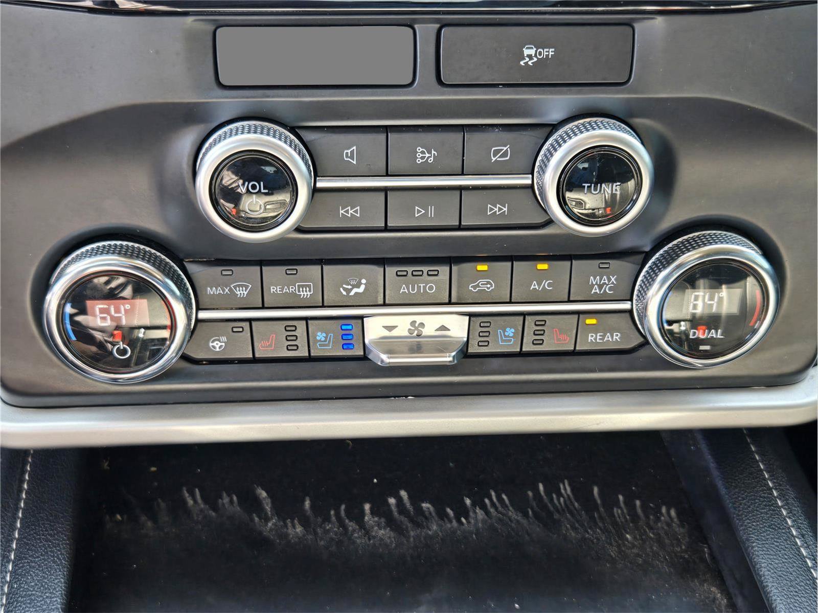 Certified 2022 Ford Expedition XLT RWD image 17