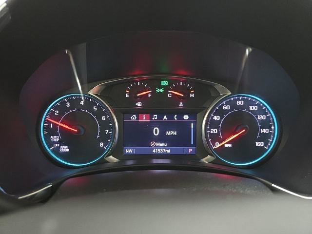 Used 2023 Chevrolet Equinox Premier AWD/4WD image 2