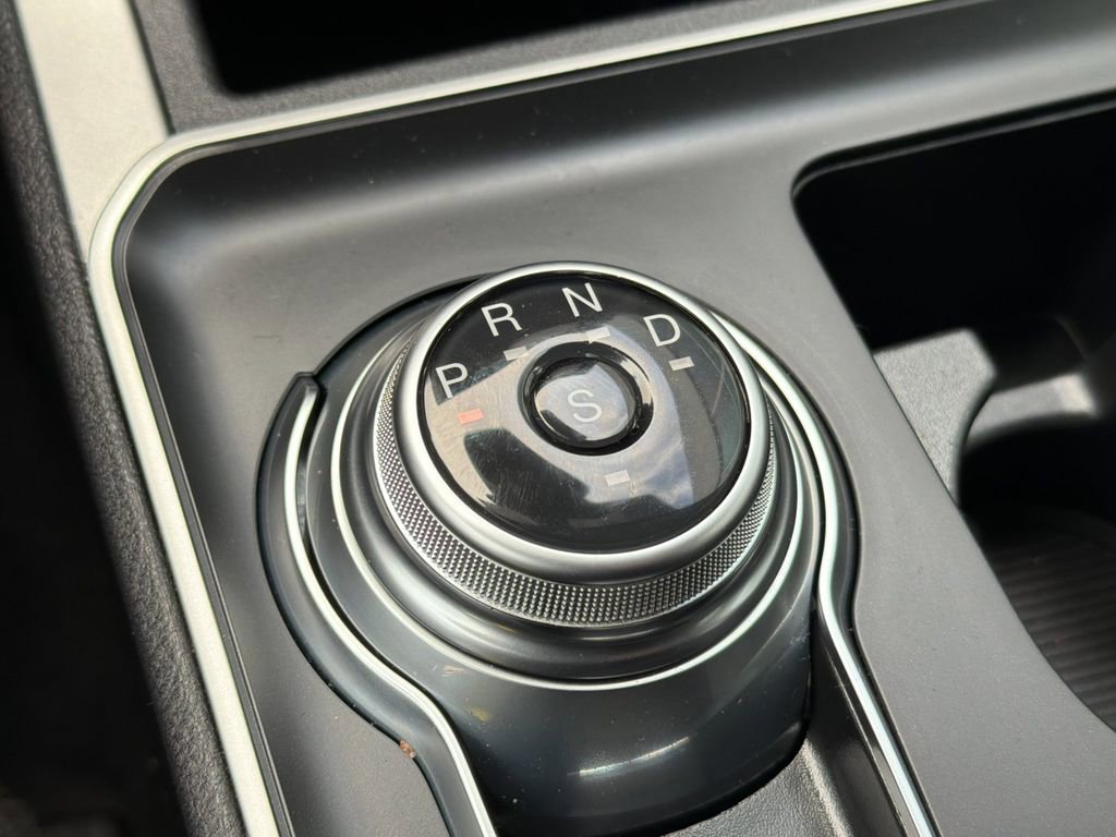 Certified 2022 Ford Edge SE w/ Black Appearance Package image 20