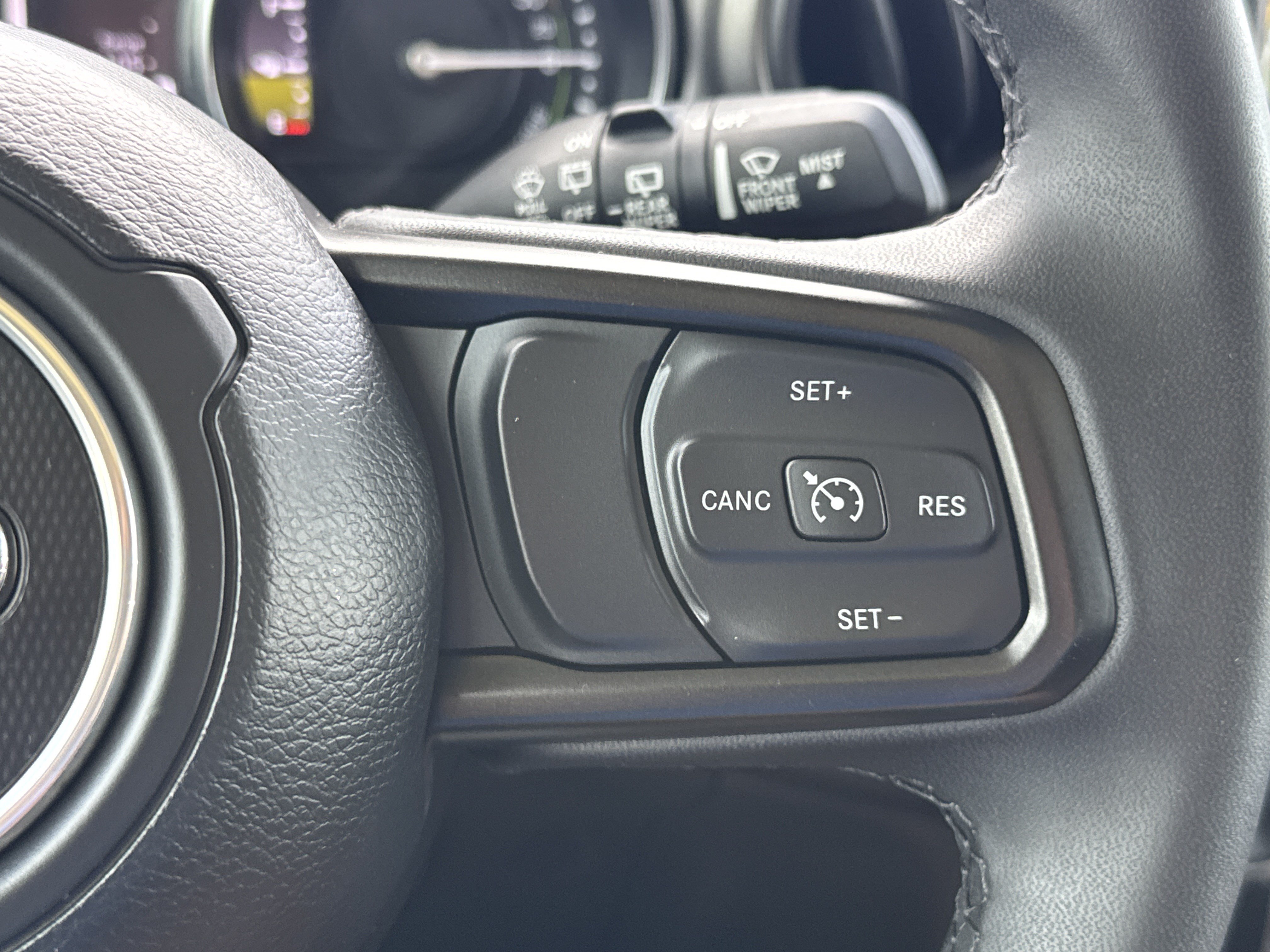 Used 2023 Jeep Wrangler Unlimited w/ 8.4" Radio Group AWD/4WD image 17