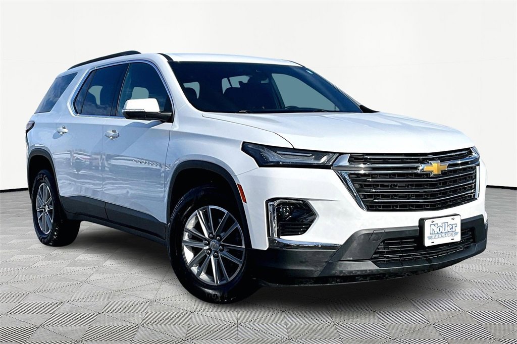 Used 2022 Chevrolet Traverse LT image 12