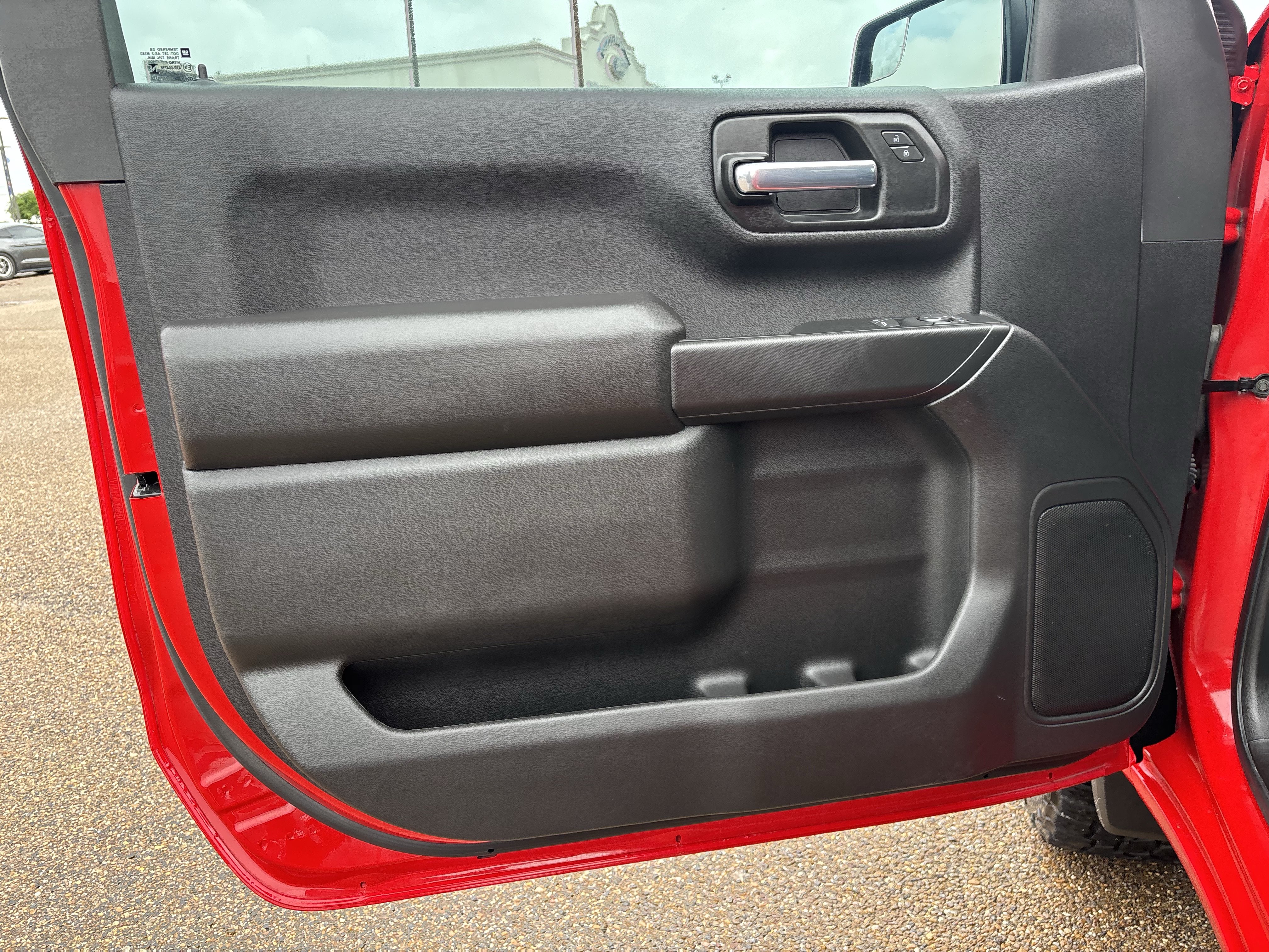 Used 2025 GMC Sierra 1500 Pro w/ Pro Value Package AWD/4WD image 8