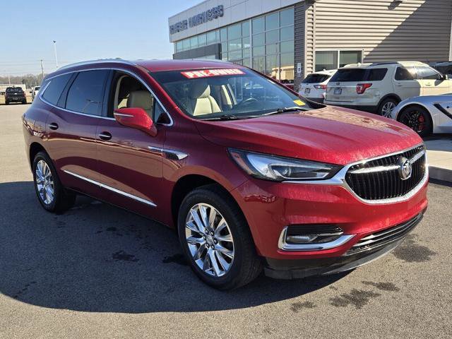 Used 2020 Buick Enclave Essence w/ Sound and Sites Package image 3