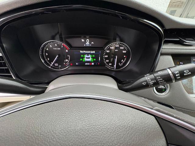 Used 2021 Cadillac XT5 Premium Luxury w/ LPO, Floor Liner Package AWD/4WD image 18