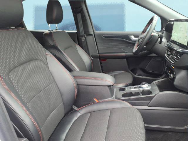 Certified 2023 Ford Escape ST-Line w/ Tech Pack #1 AWD/4WD image 10