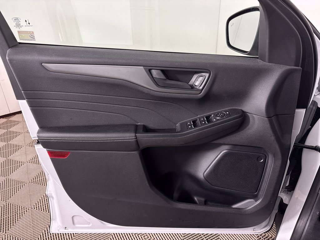 Certified 2023 Ford Escape Active FWD image 16