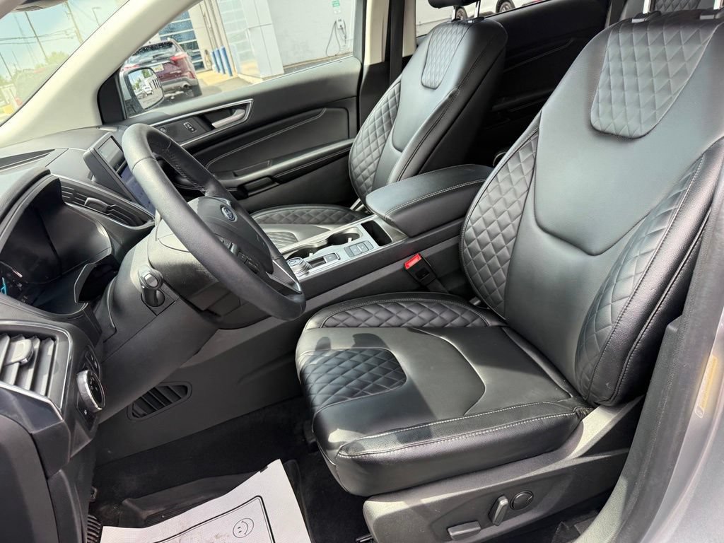 Certified 2024 Ford Edge Titanium AWD/4WD image 20