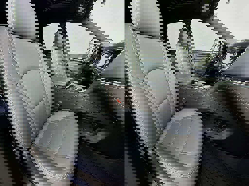 Used 2023 Buick Enclave Essence w/ Experience Buick Package image 15