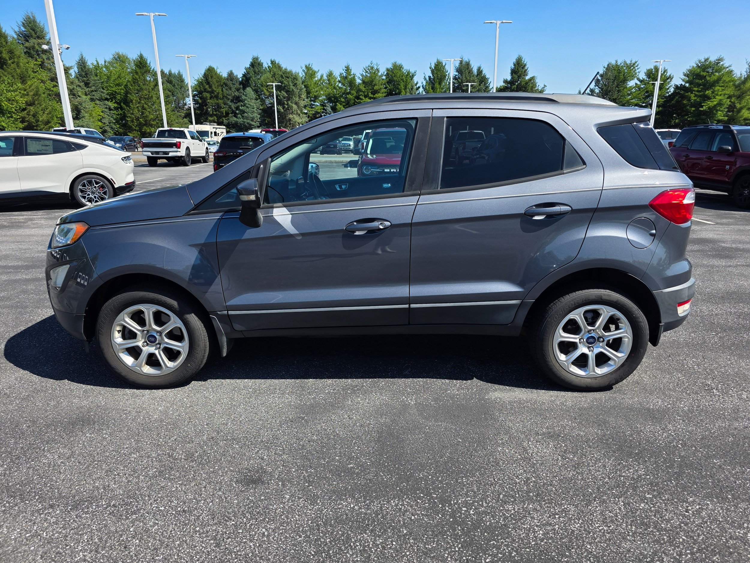 Certified 2018 Ford EcoSport SE AWD/4WD image 2