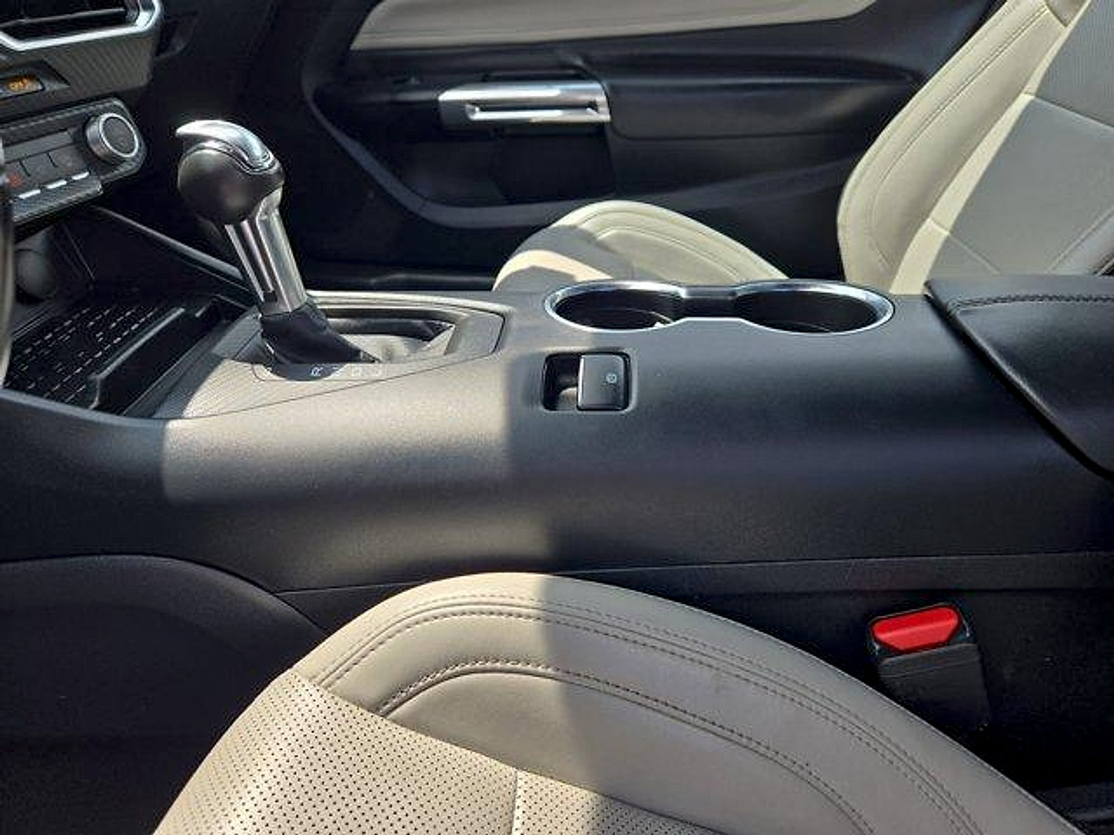 Certified 2024 Ford Mustang Premium RWD image 22