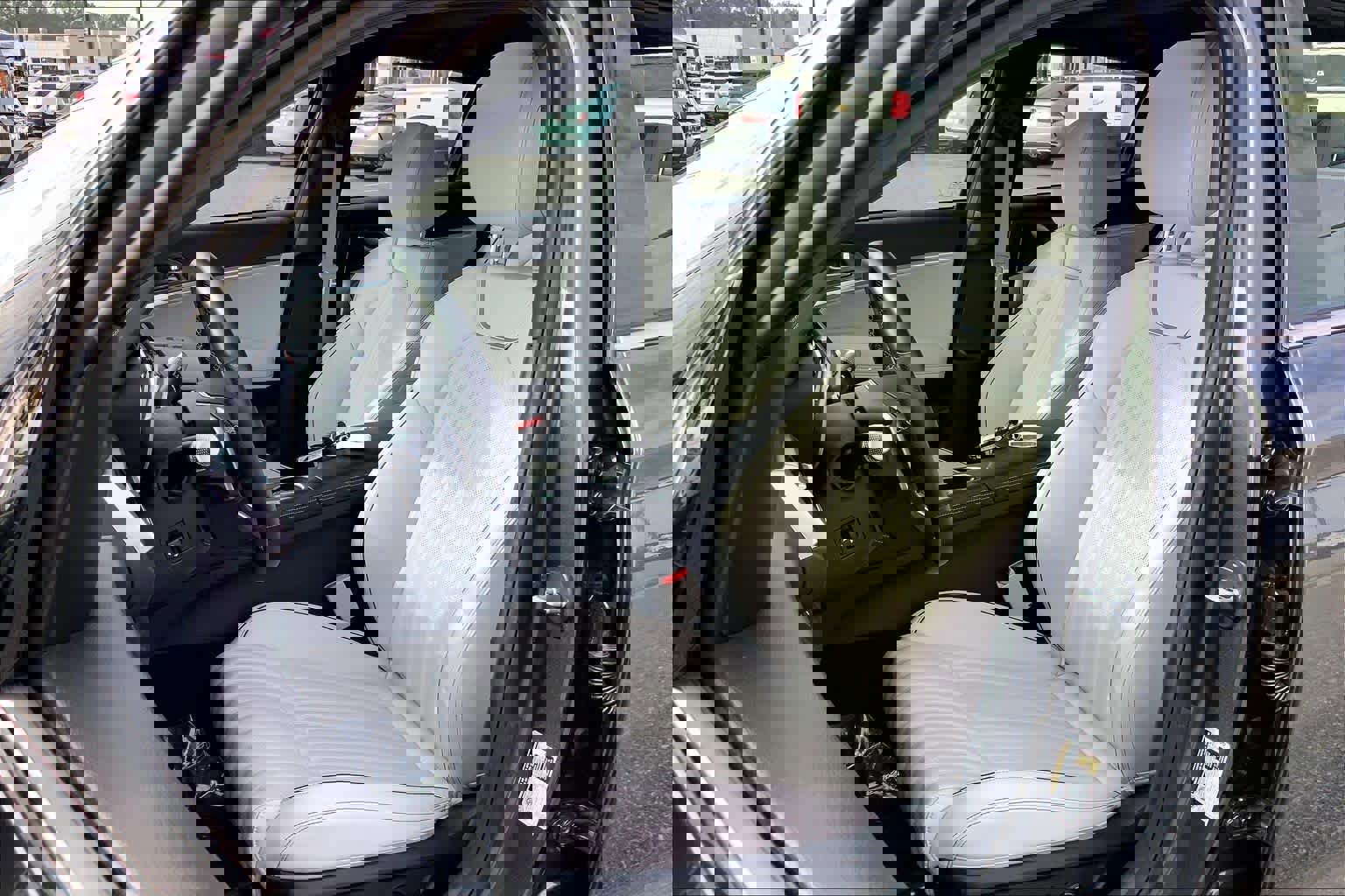 Used 2025 Genesis G70 2.5T w/ Sport Prestige Package image 9