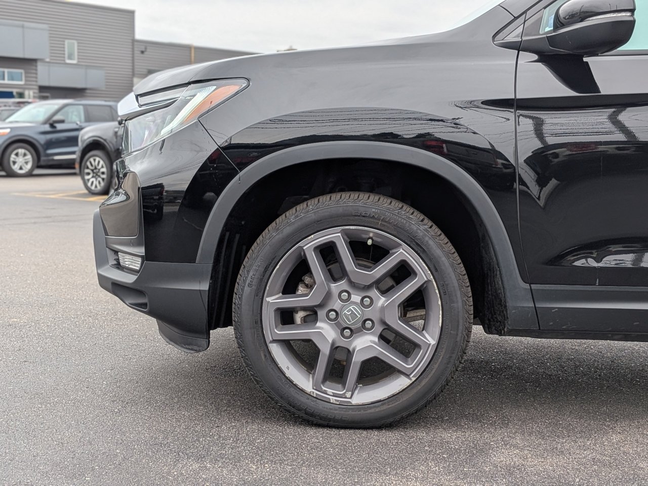 Used 2023 Honda Passport EX-L image 11