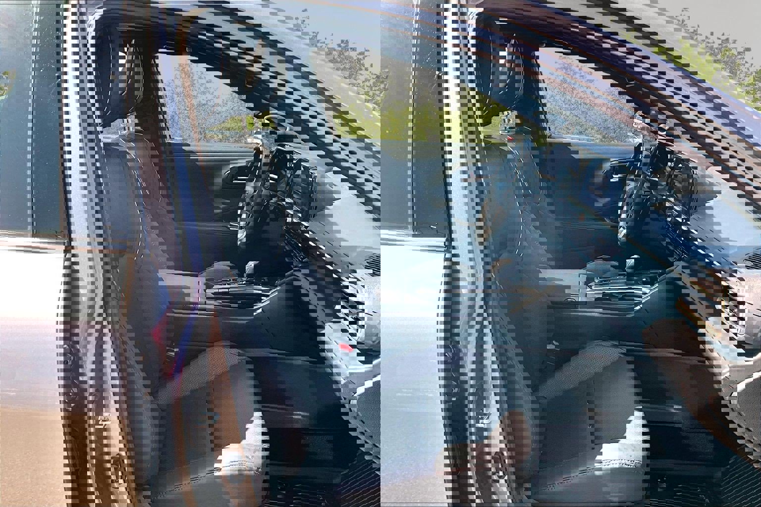 Used 2023 Toyota Crown Platinum image 9