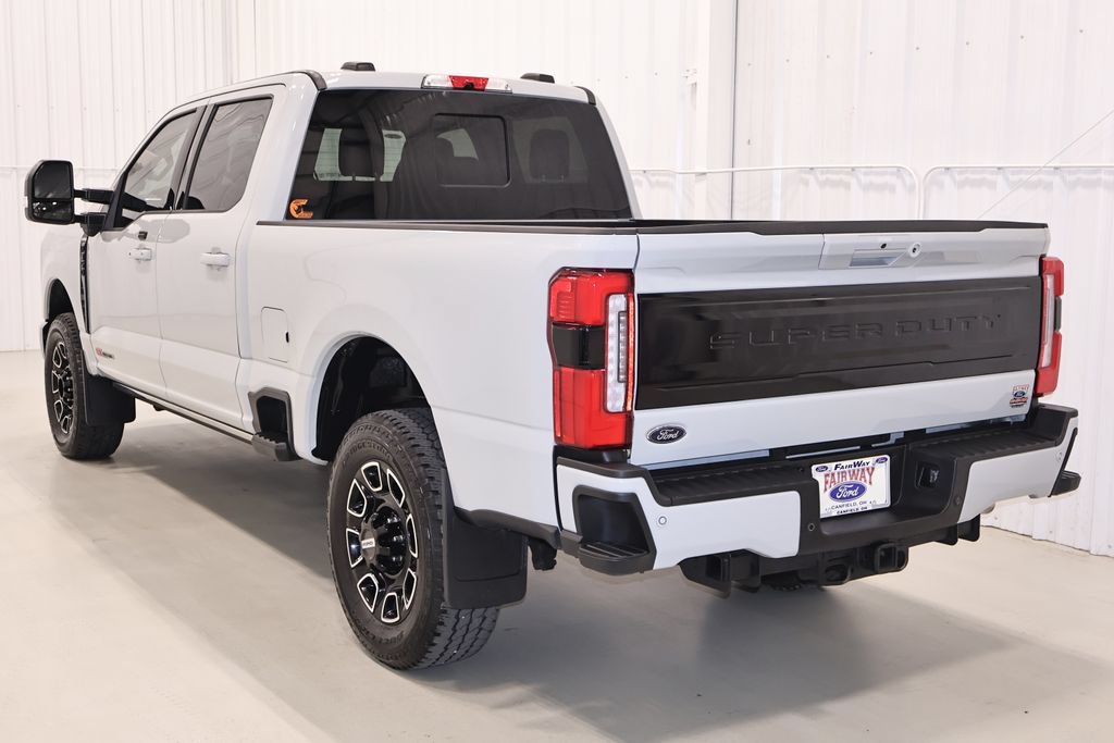 Certified 2025 Ford F350 4x4 Crew Cab Super Duty image 8