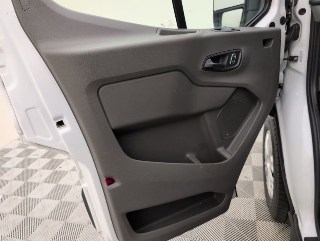 Certified 2023 Ford Transit 350 XLT image 41