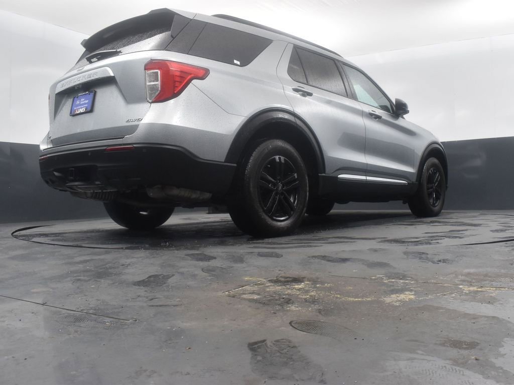 Certified 2024 Ford Explorer XLT w/ Class IV Trailer Tow Package image 39