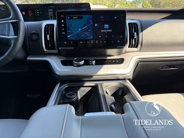 Certified 2025 Ford Expedition Active RWD image 22