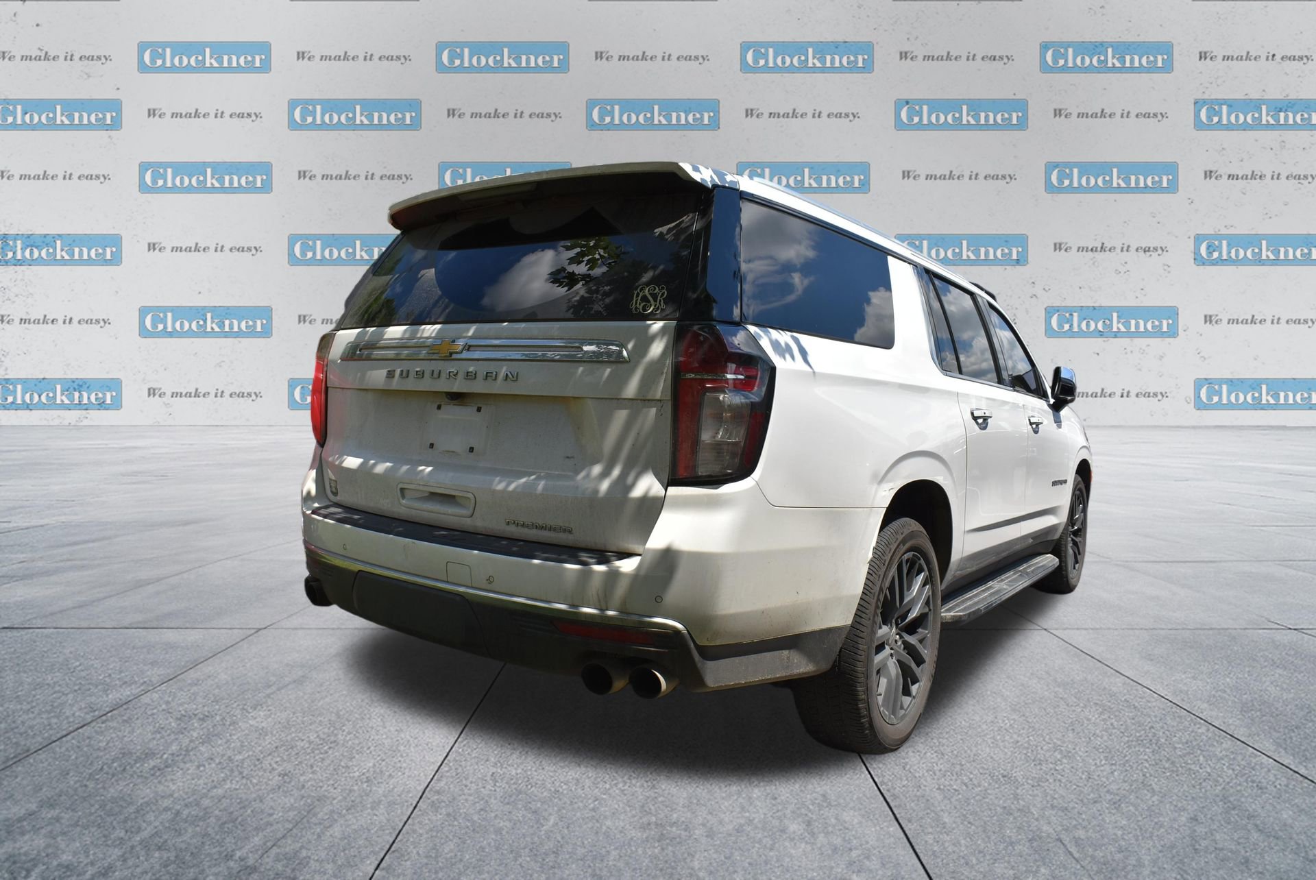 Used 2022 Chevrolet Suburban Premier AWD/4WD image 12