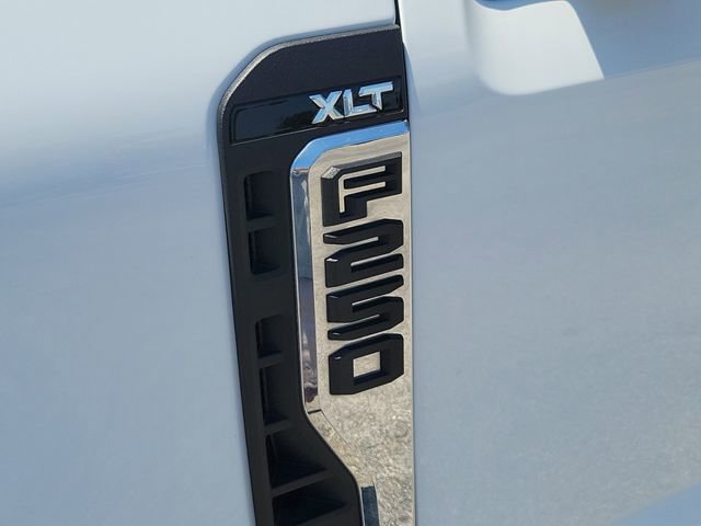 Certified 2025 Ford F250 XLT AWD/4WD image 7