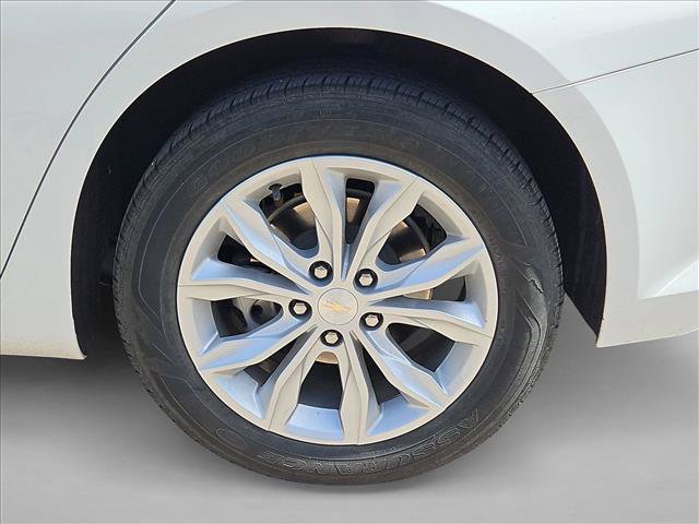 Used 2025 Chevrolet Malibu LT FWD image 23