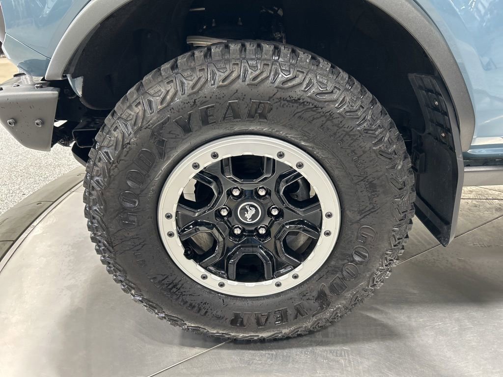 Certified 2021 Ford Bronco Black Diamond w/ Sasquatch Package AWD/4WD image 28