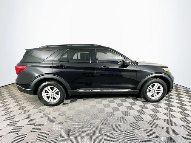 Certified 2023 Ford Explorer XLT w/ Equipment Group 202A image 6