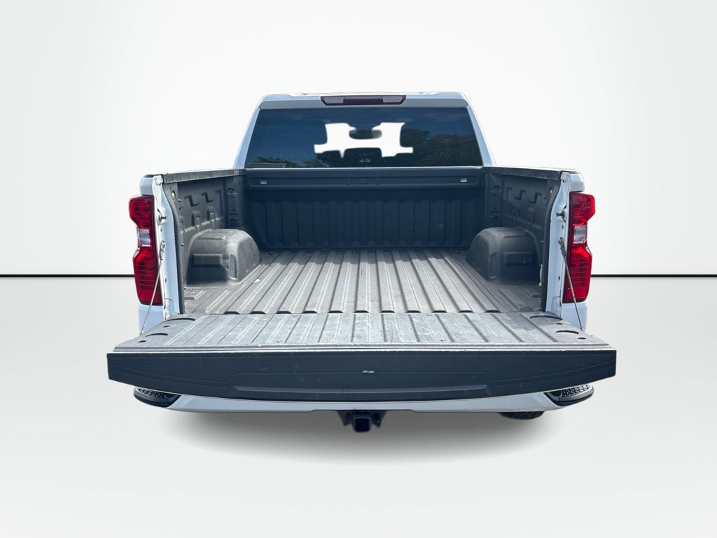 Used 2024 Chevrolet Silverado 1500 Custom AWD/4WD image 11