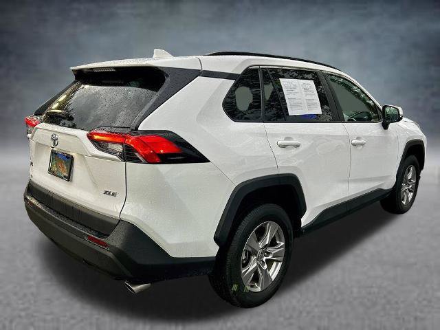 Used 2025 Toyota RAV4 XLE FWD image 5