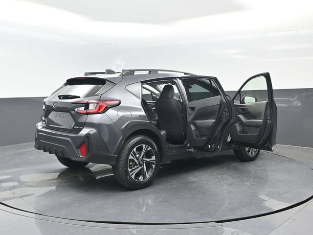 Used 2025 Subaru Crosstrek 2.5i Premium AWD/4WD image 28