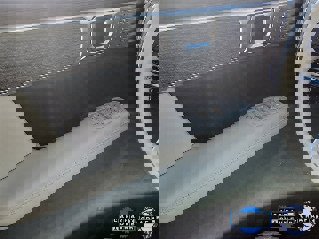 Used 2025 Hyundai Santa Fe Calligraphy w/ Tow & Go Package image 11