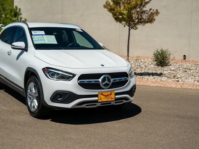 Used 2021 Mercedes-Benz GLA 250 4MATIC image 2