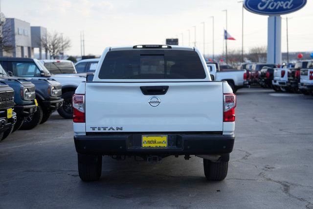 Used 2021 Nissan Titan S w/ S Utility Package image 5